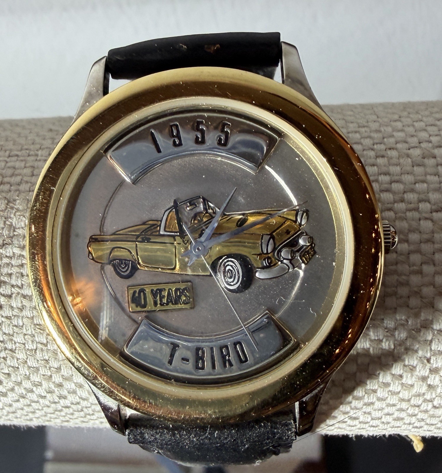 Relic by Fossil, ZR-94705, 1955 Ford T-BIRD WATCH 40 Year Classic American Cars