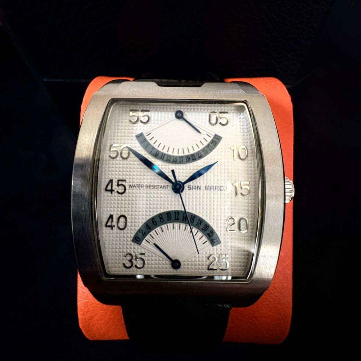 SAN MARCO retro classic tonneau-shaped men’s quartz watch. Stylish design.