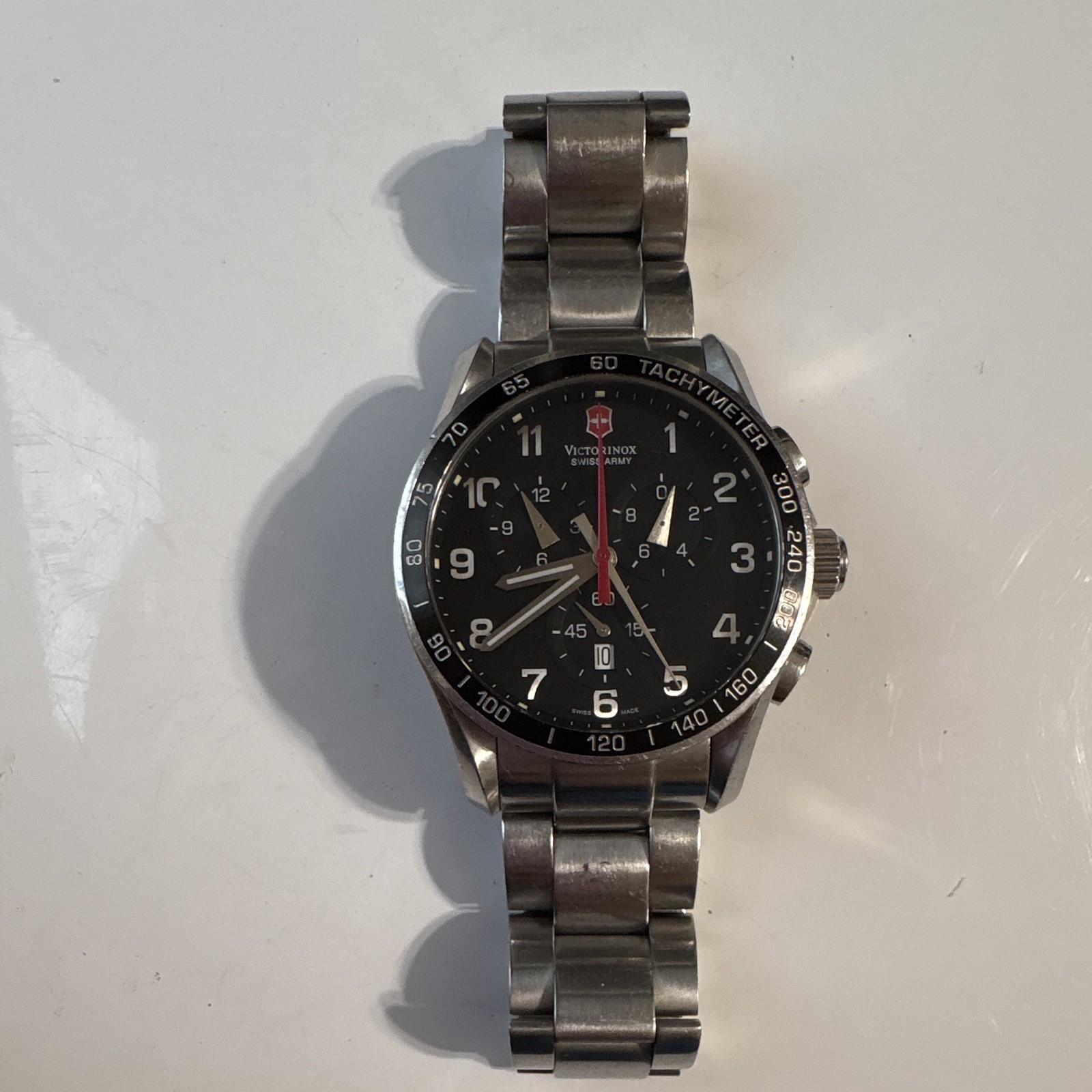 VICTORINOX SWISS ARMY “CHRONOGRAPH BLACK DIAL 241199 ABSOLUTELY BEAUTIFUL WATCH