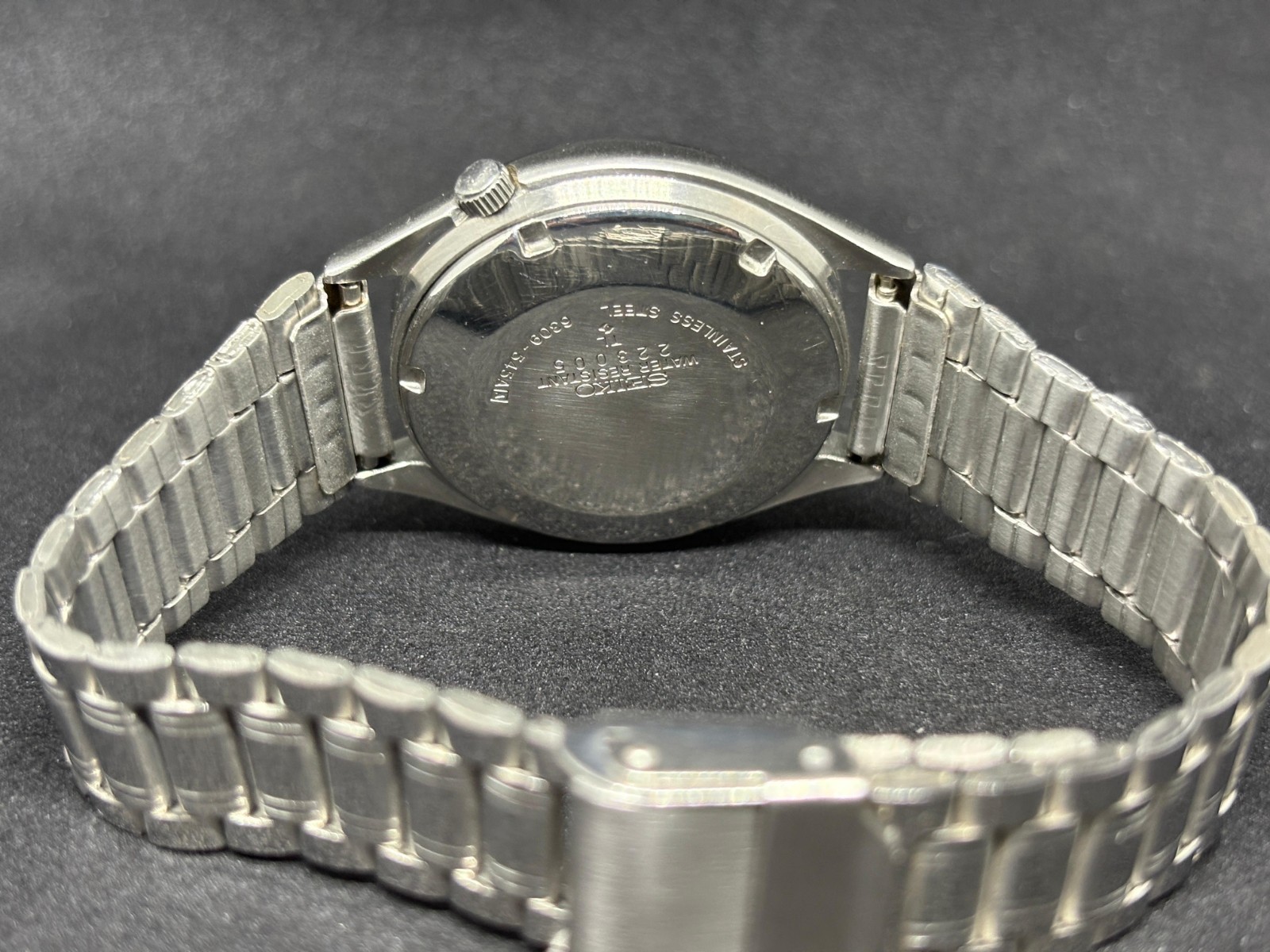Vintage Seiko 5 Automatic Day/Date Japanese Men’s Wrist Watch