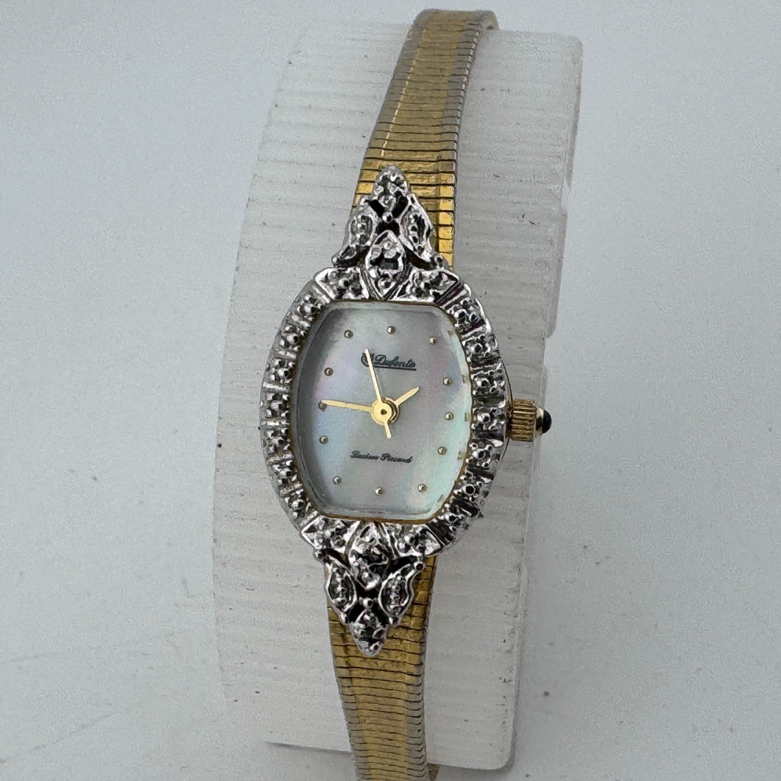 VTG Dufonte Quartz Watch Women Genuine Diamonds Gold Tone Barrel MOP New Battery