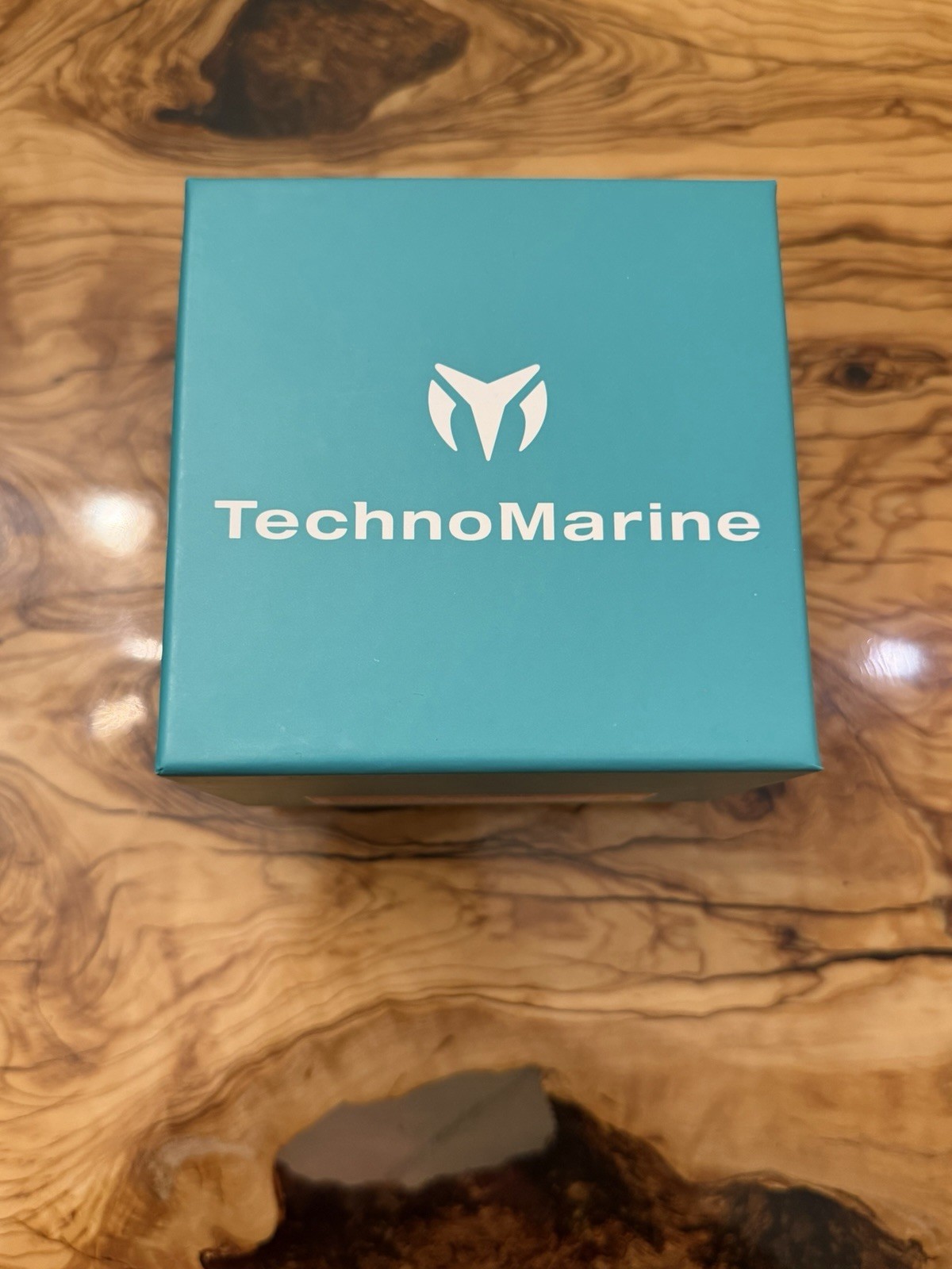 TECHNOMARINE RACING LEGENDS WATCH 🔥 Model TM-525020 – 44.2MM Black/Red