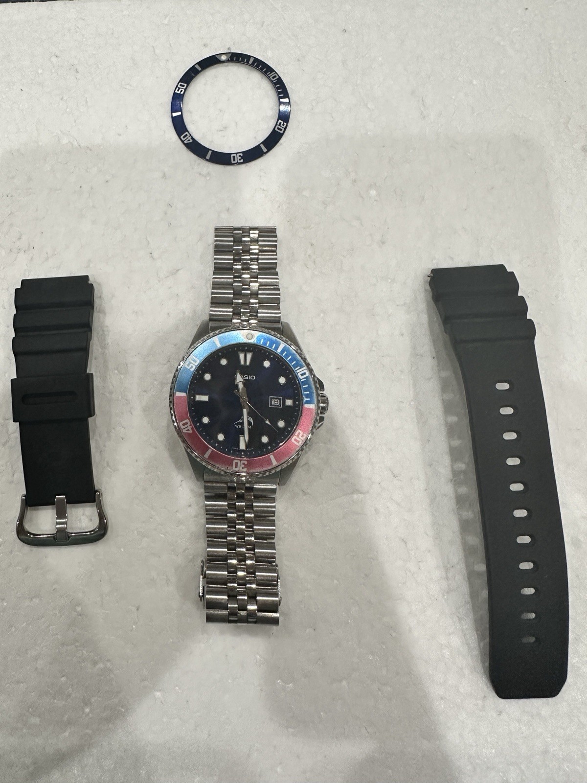 Casio Duro Men’s Quartz Dive Watch 200M Blue Dial MDV106B-2AVCF Modded New Batt