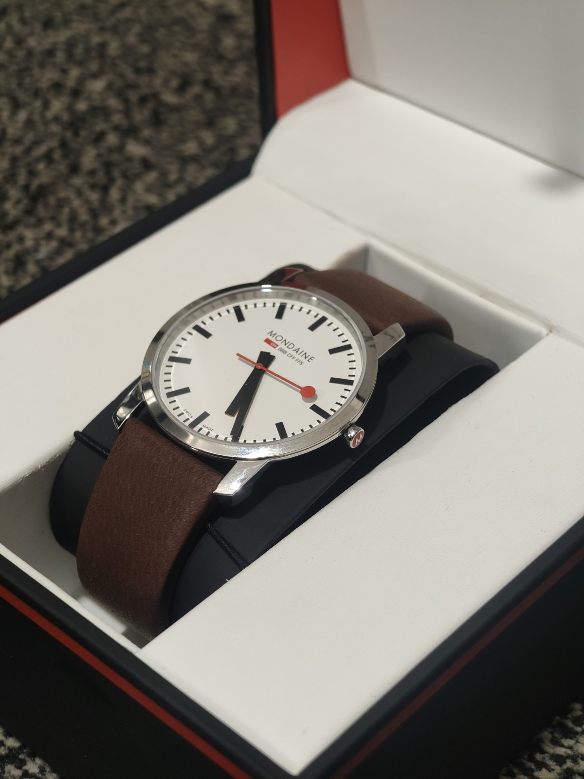 Mondaine Simply Elegant Mens Watch 41mm Brown Leather Strap SBB A638.30350.11SBG