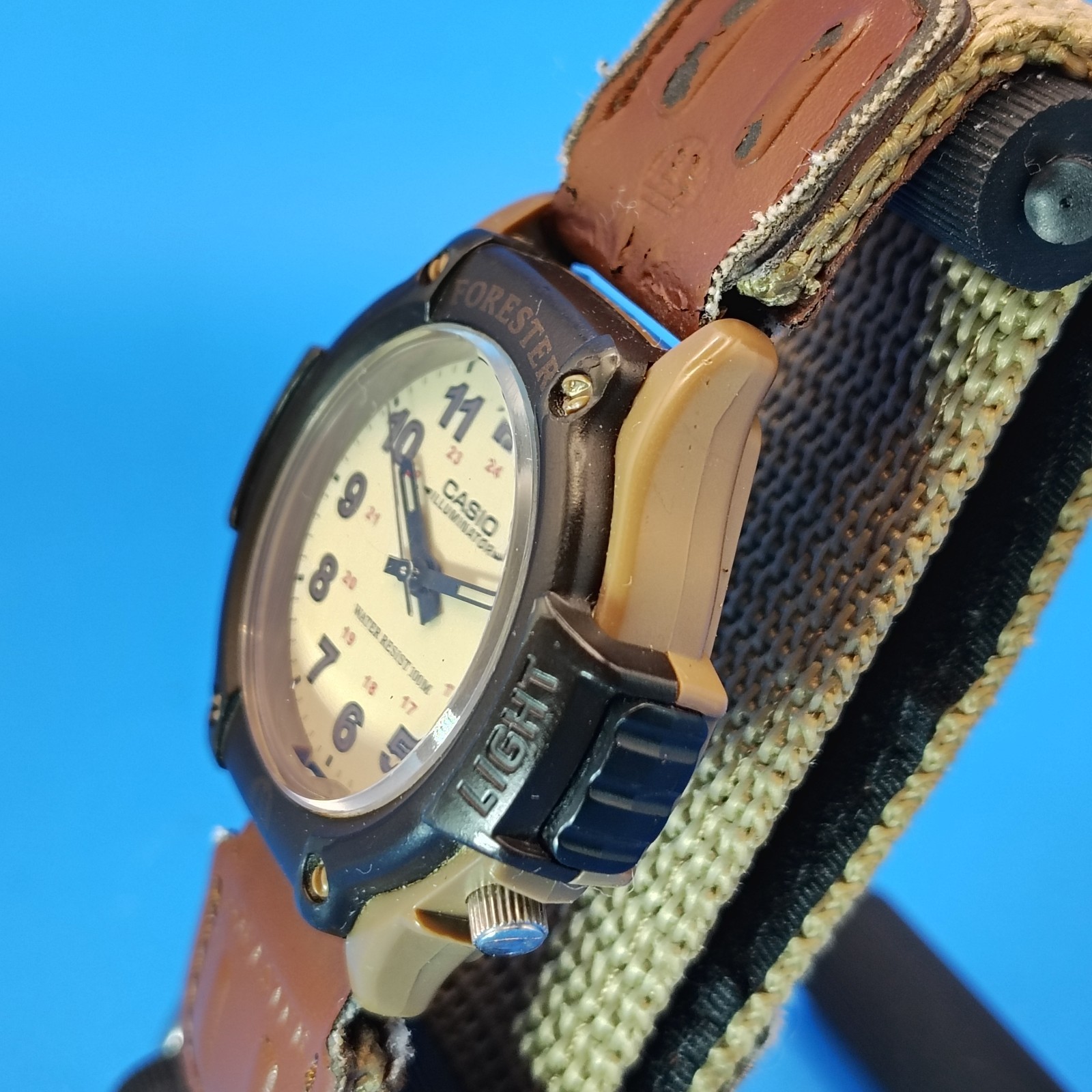 Vintage 2013 Casio Forester Indiglo Date 37mm Mens Quartz Field Watch Restored