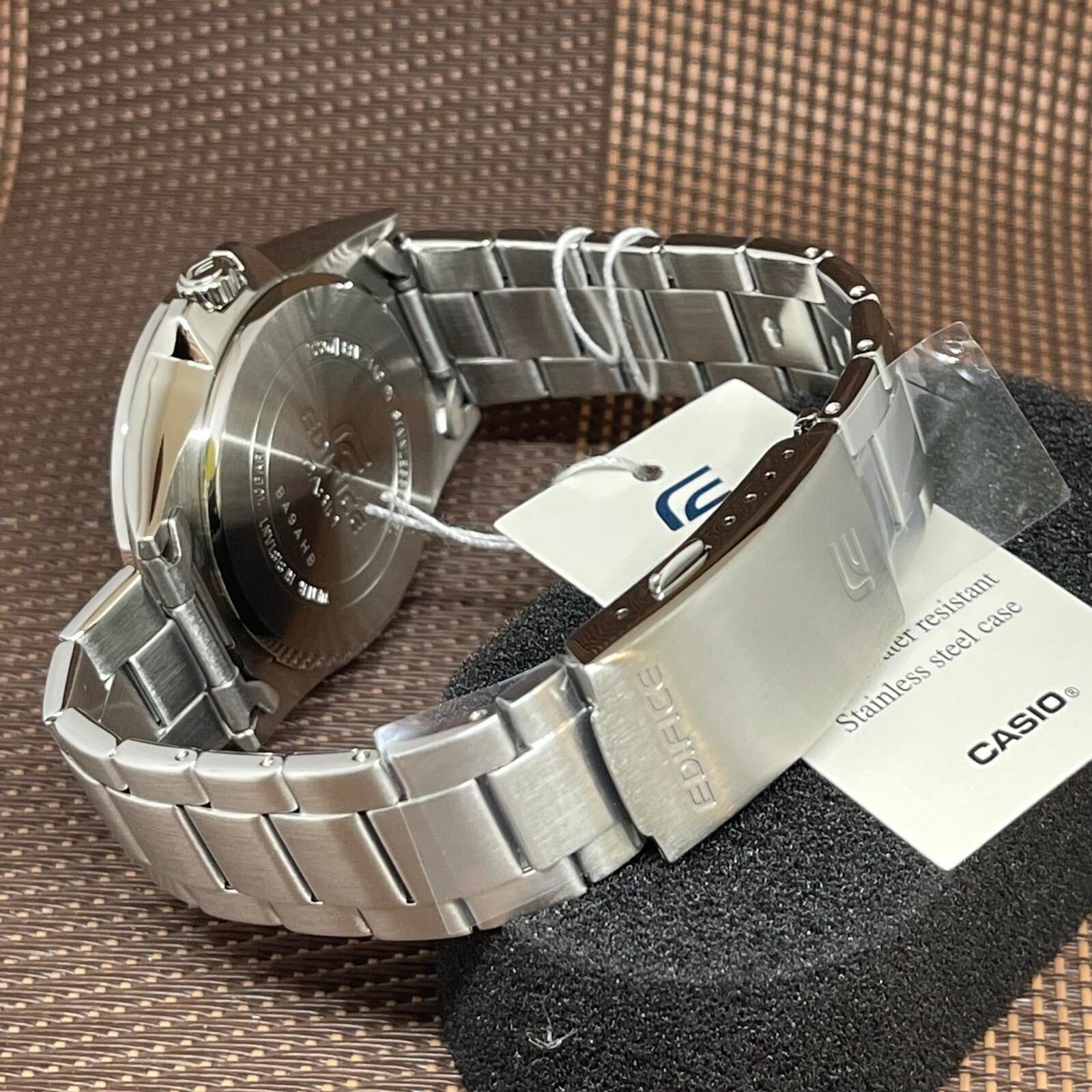 Casio Edifice EFV-140D-3A Green Analog Stainless Steel Classic Sporty Men Watch