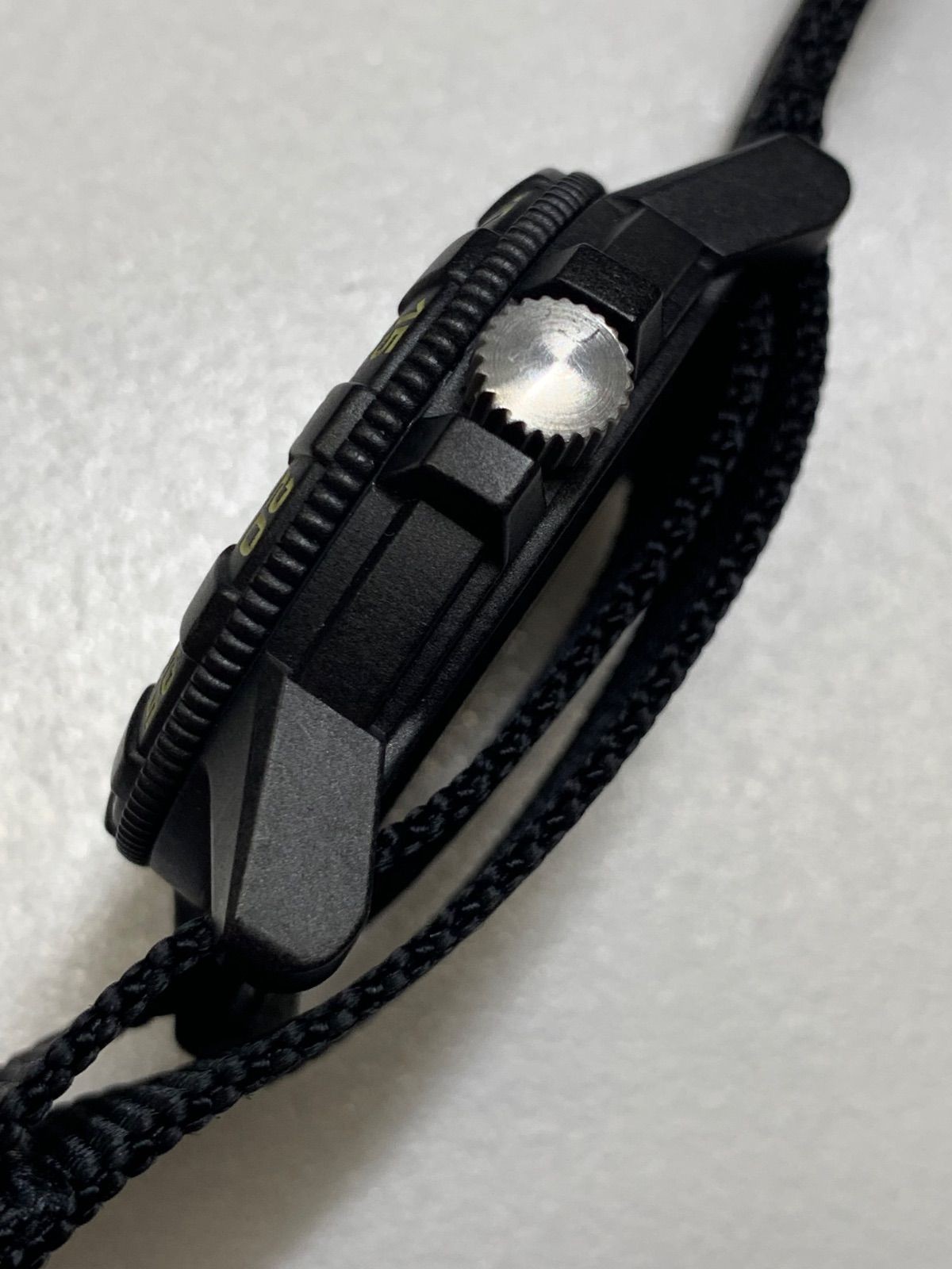 LUMINOX 0320 Series Quartz Running Black Dial Carbonox Case 100M Men’s Watch
