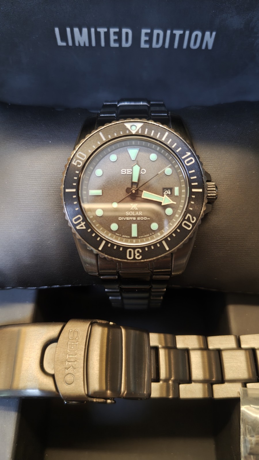 Seiko Night Vision Prospex Solar LTDed Edition Diver 200m.Box,Papers +New Strap