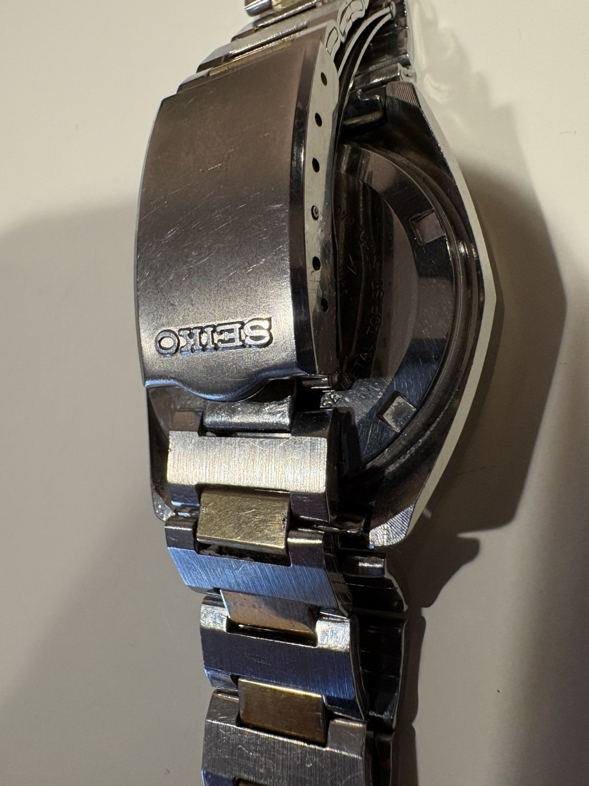 Men’s Seiko Automatic Day/Date Watch Model 7006-7219 vintage