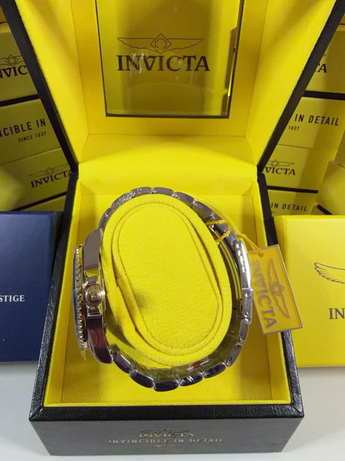 Invicta 30025 Pro Diver Men’s 43mm Watch – Gold