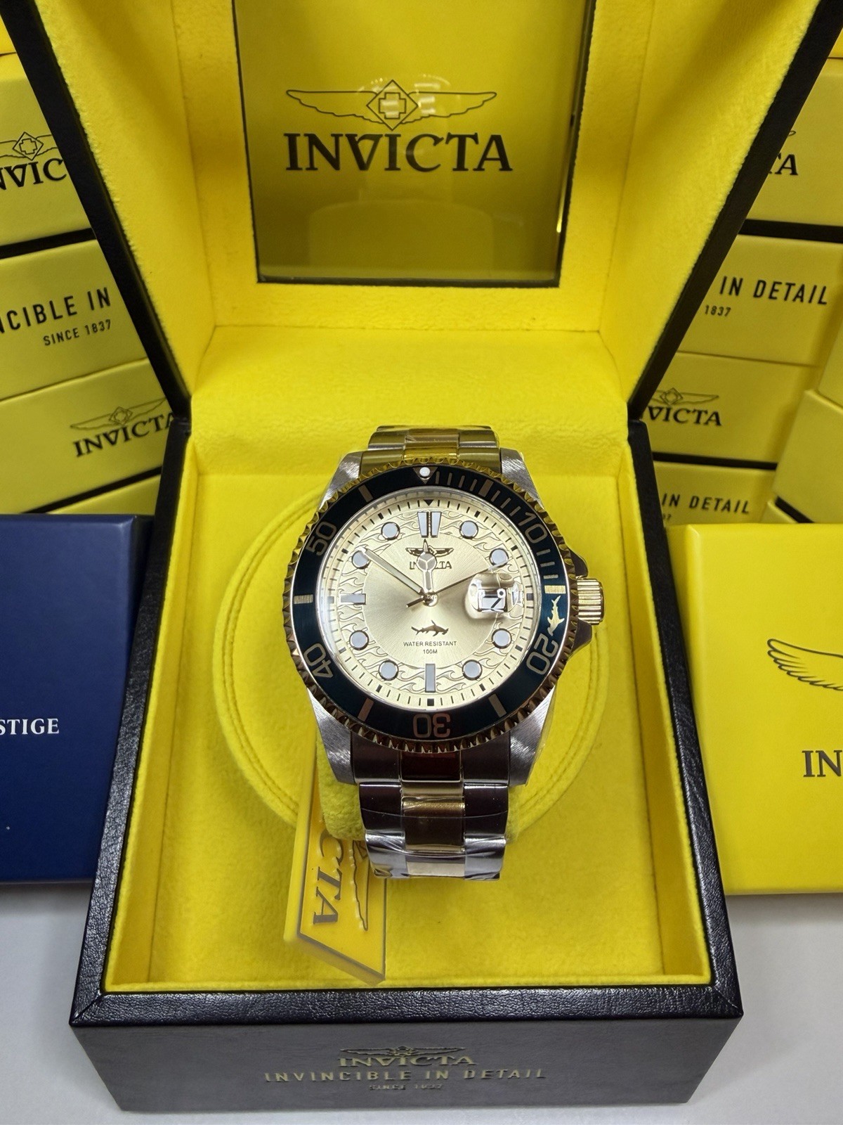 Invicta 30025 Pro Diver Men’s 43mm Watch – Gold