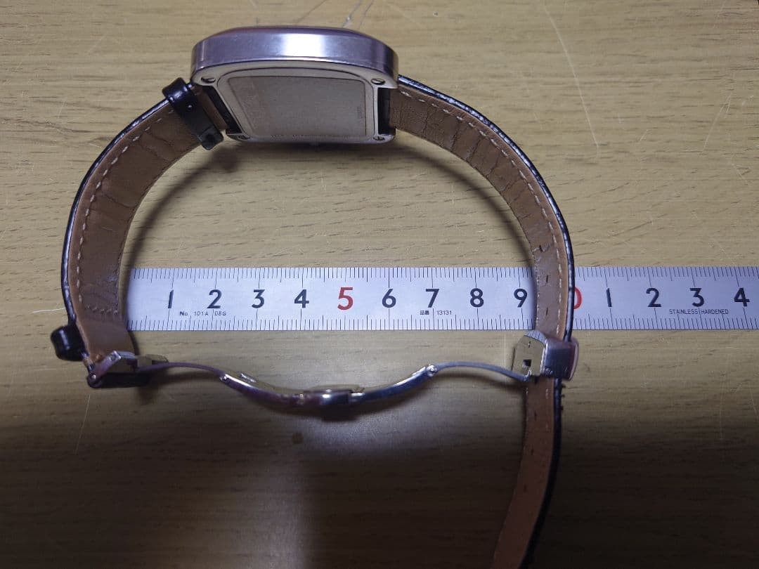 Gucci Coupe Blue Leather Quartz Watch
