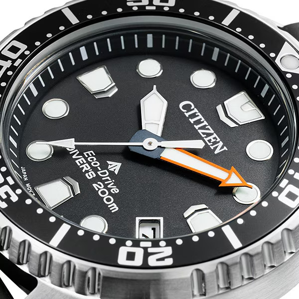 CITIZEN PROMASTER EO2020-08E Eco-Drive Diver 200m 37mm Black