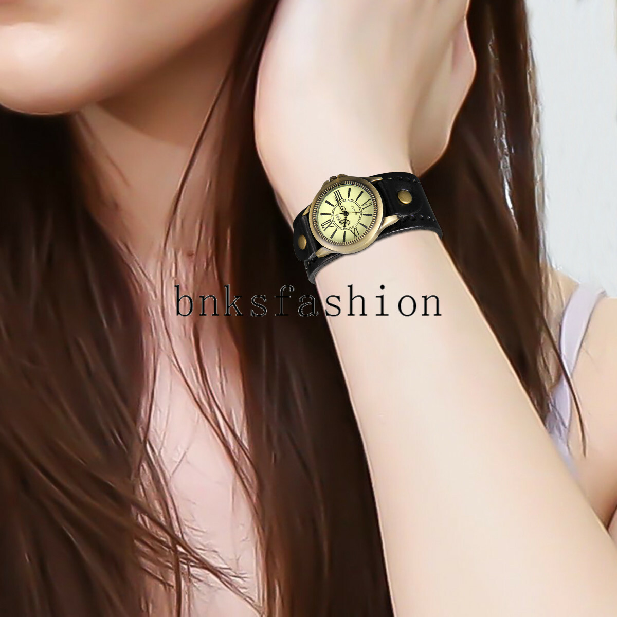Unisex Vintage Round Dial Leather Strap Cuff Roman Numeral Analog Quartz Watch