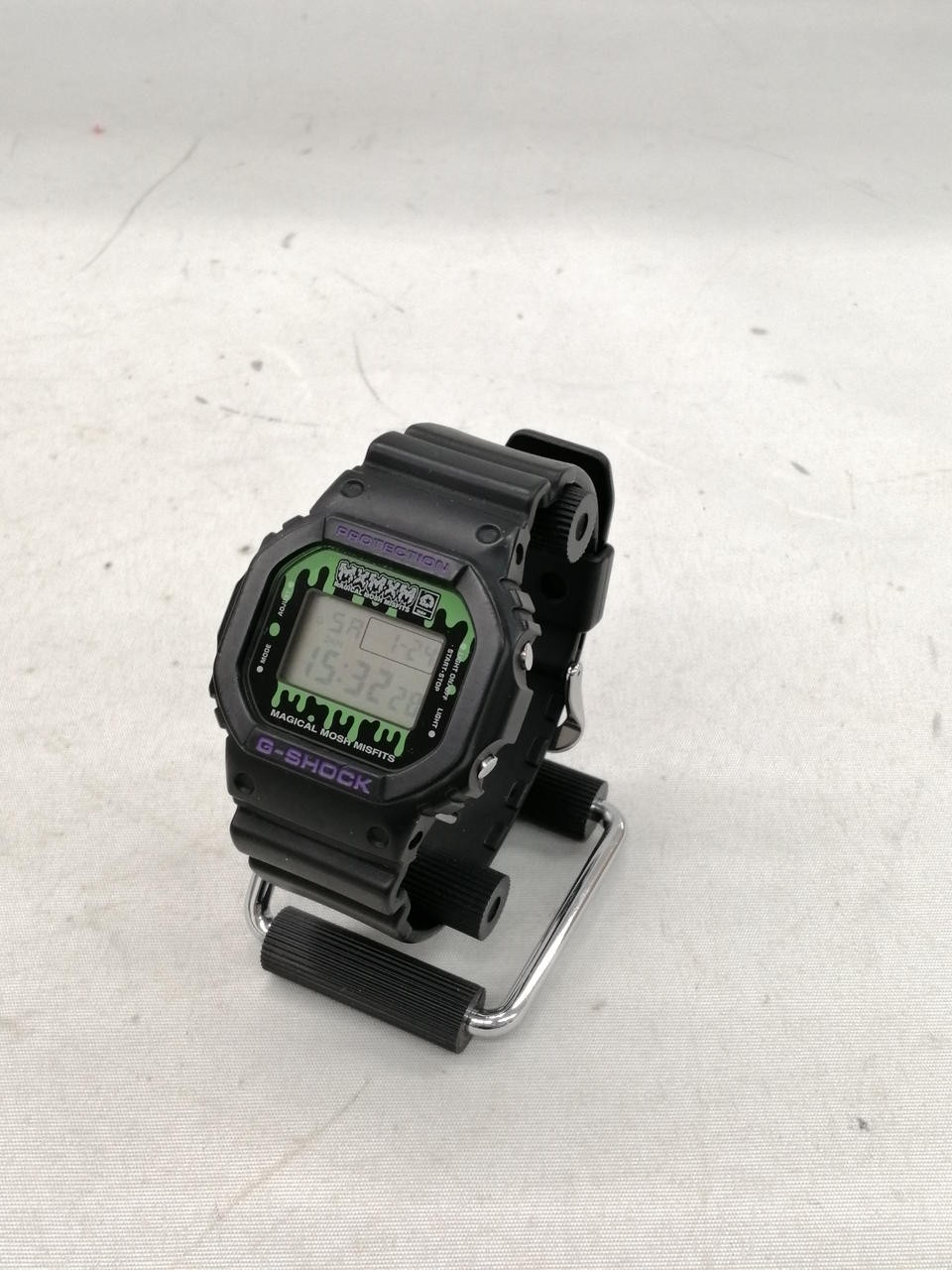 CASIO DW-5600VT G-SHOCK