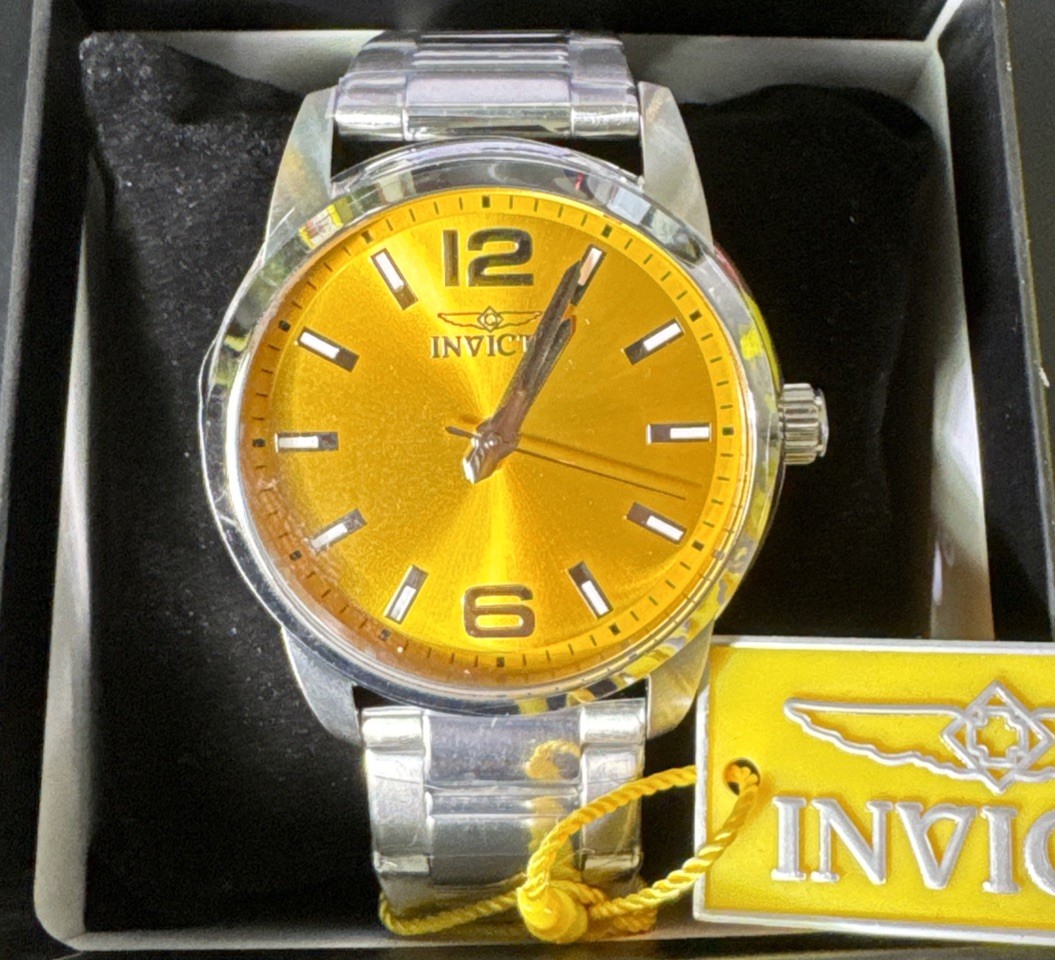 NIB Invicta Celestial 48493 Men’s Watch 43mm Steel Yellow Dial