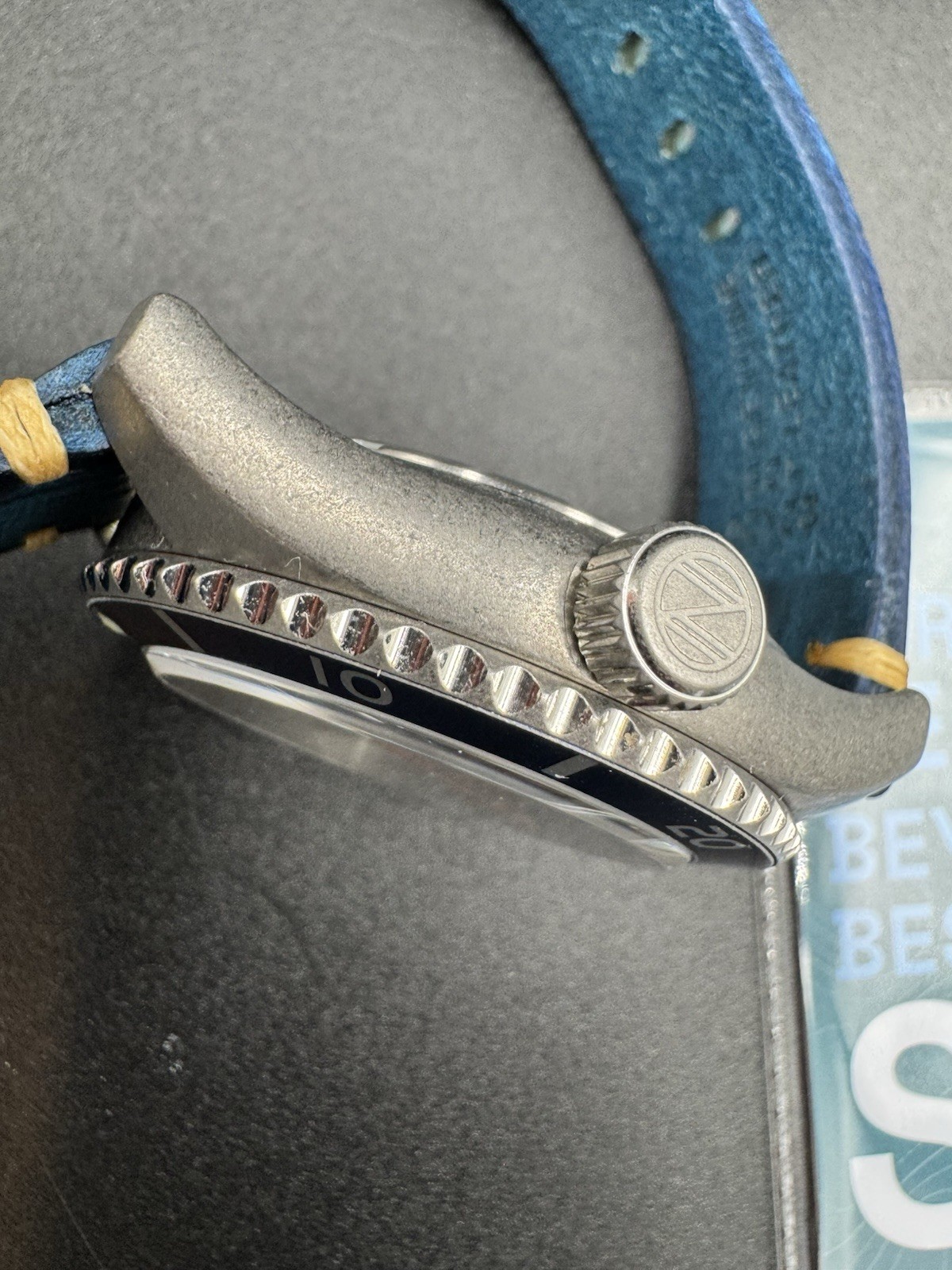 Spinnaker Wreck Auto Diver Oxidized Blue Leather Strap 44mm Watch Near Mint Cond
