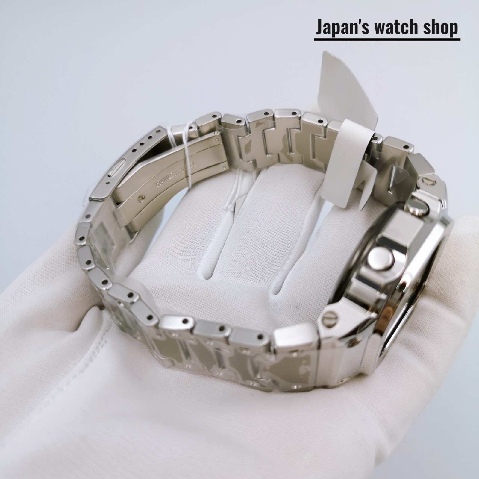 CASIO G-SHOCK GMW-B5000D-1CJF Silver Stainless Steel Men’s Watch New in Box