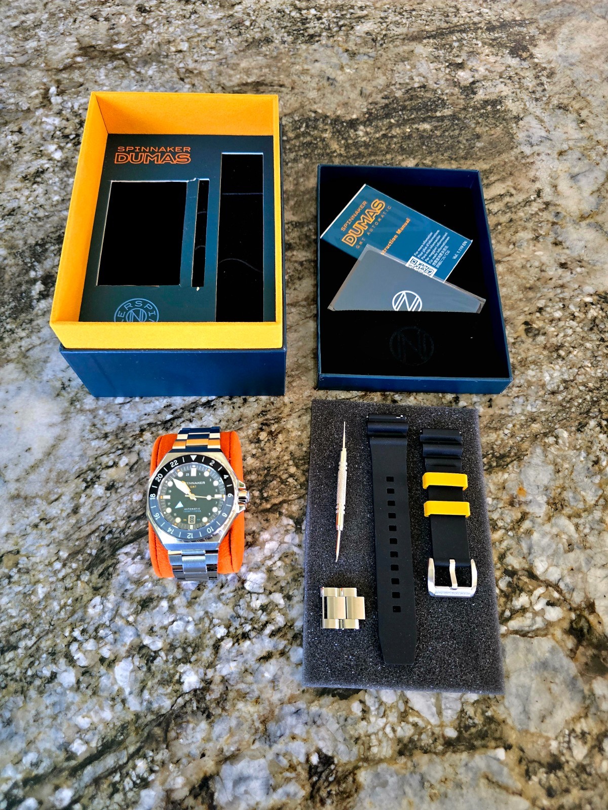 Spinnaker Dumas Harbour Grey GMT Automatic Diver 300m