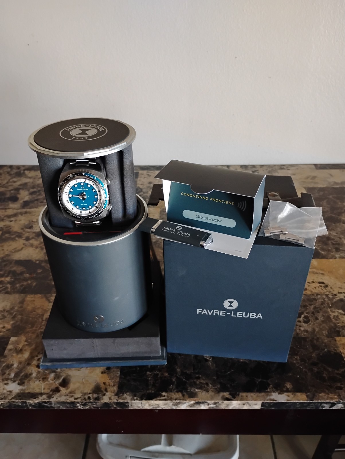 Favre-Leuba Raider Harpoon 46 10101.08 Automatic 47mm Box Papers Blue;White