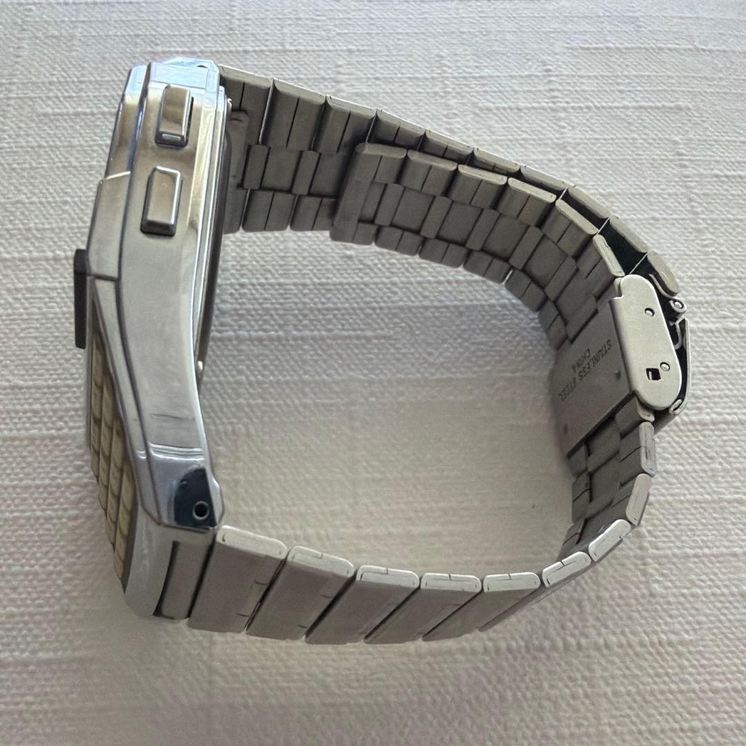 CASIO DBC-810 Data Bank Watch Vintage Calculator Silver