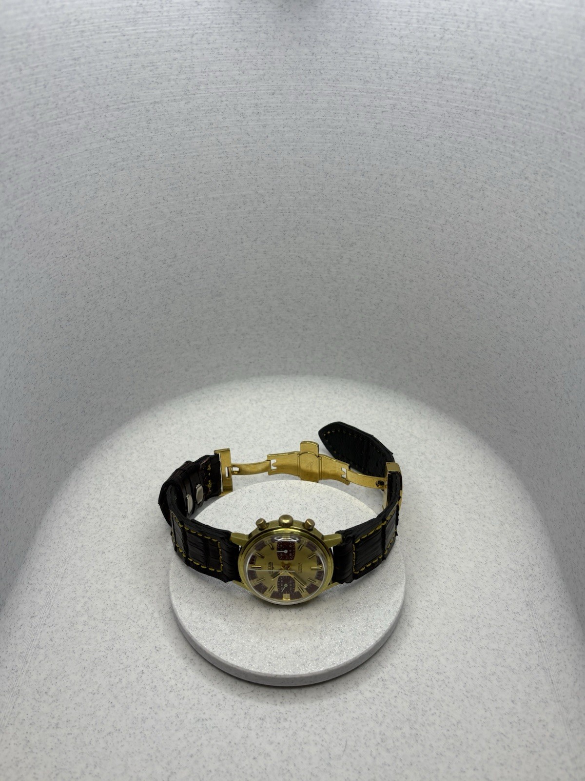 Vtg Vulcain M82-301 Chronograph, Valjoux 7733, Alligator Strap by Dacia Leather