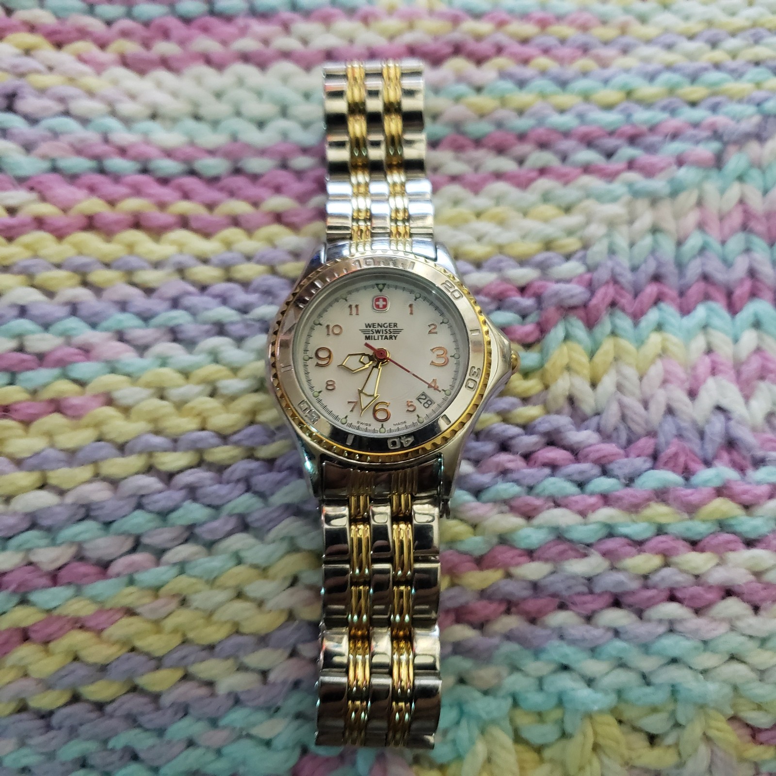 Wenger Swiss Military Watch Water Resistant 100m Two Tone 79095 Mineral Crystal