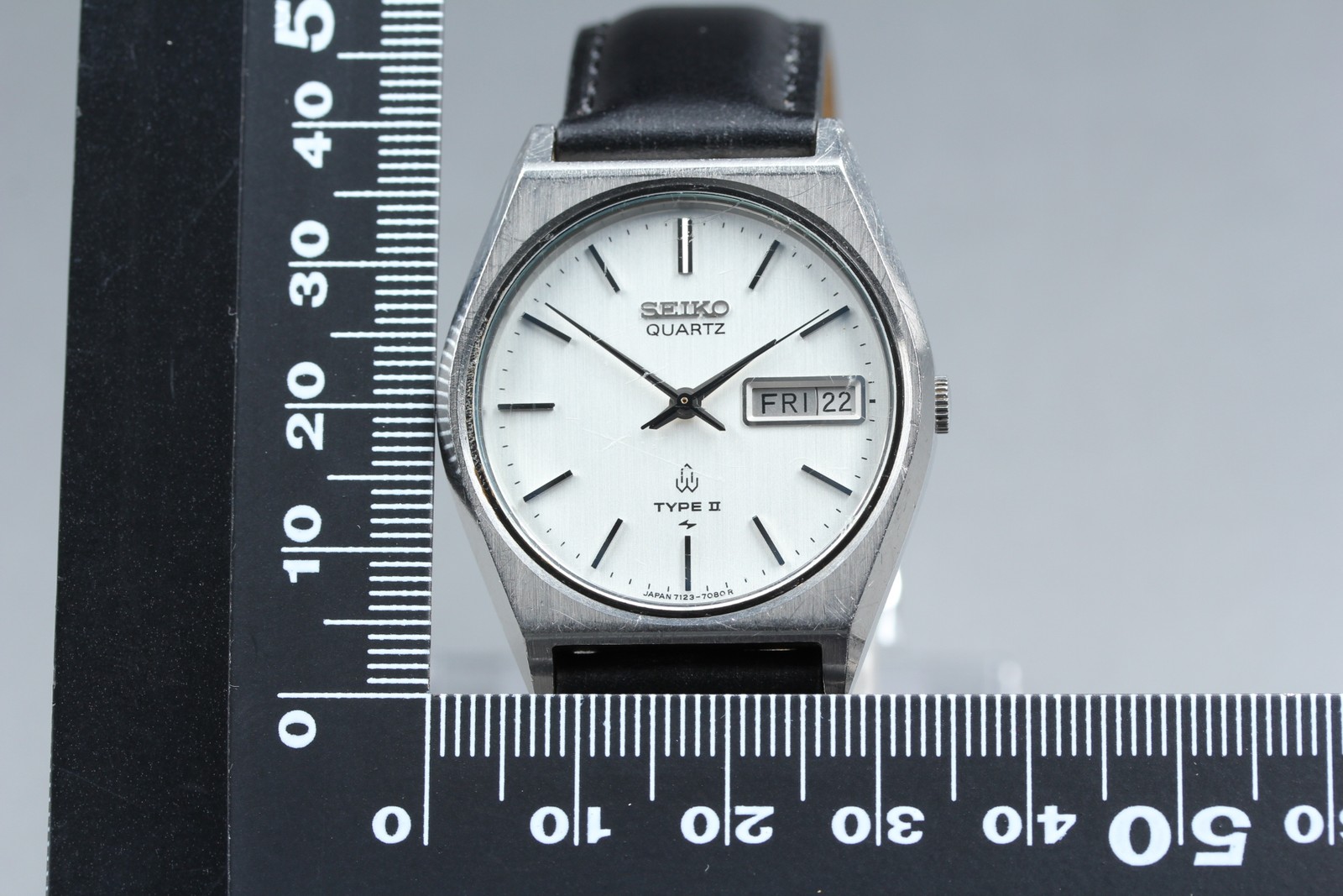 [Exc+4] Seiko Quartz Type II Day/Date Watch Ref 7123-7080 From JAPAN