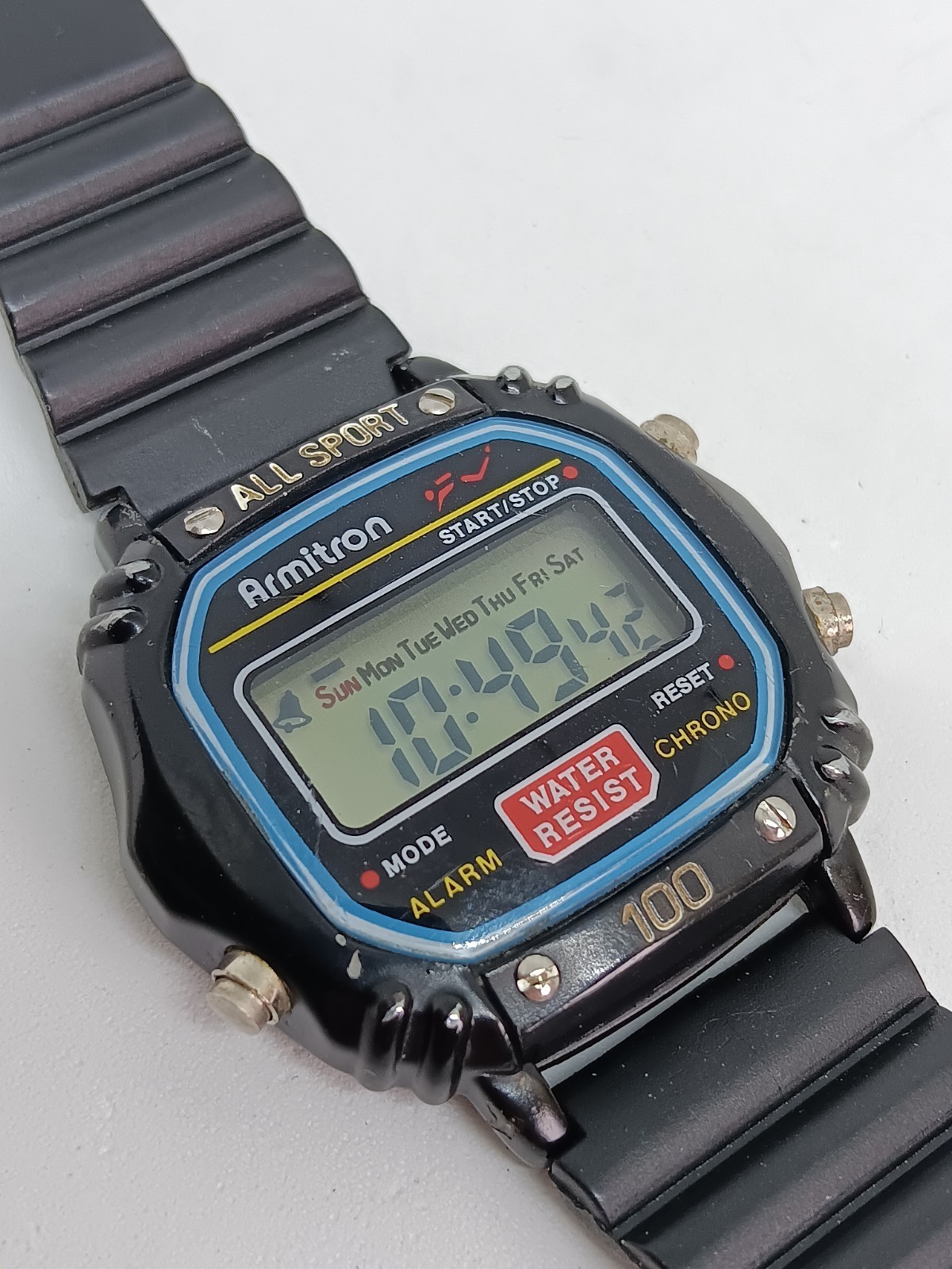 Vintage 1980s Armitron 40/6515H Module 1014 Men’s 40mm x 36mm Digital Watch