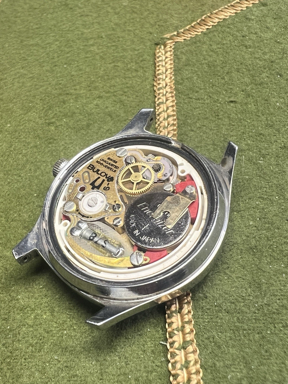 Vintage Bulova Accutron N7 35mm Watch Quartz Head Only – WORKS! Lug Hole Issue.