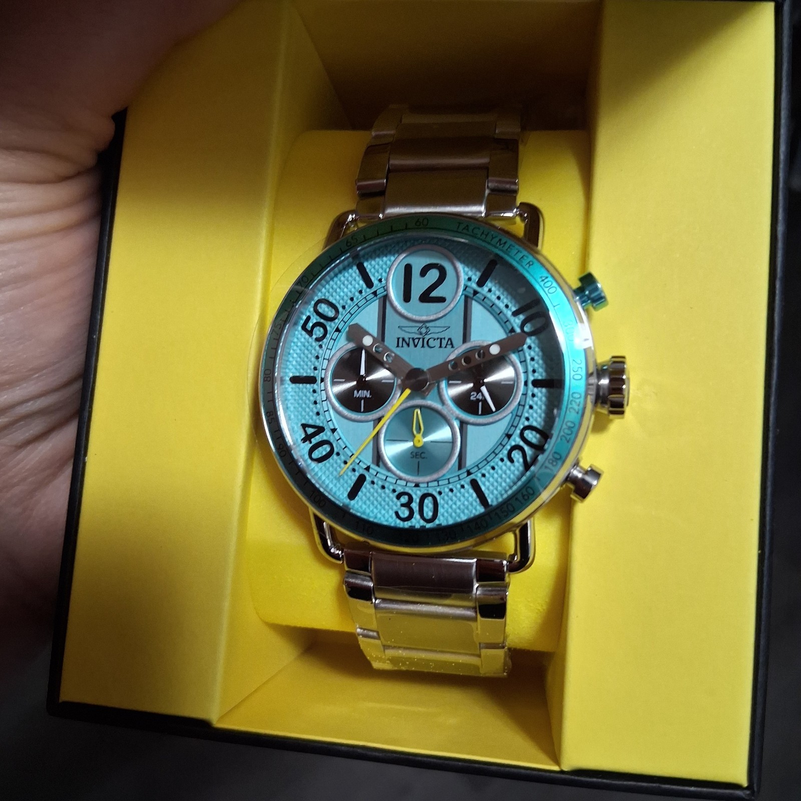 Invicta Men’s Chronograph Quartz Tachymeter Blue Dial Gold SS Bracelet w/Box