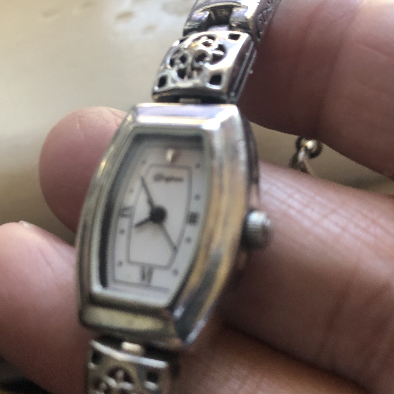 Brighton Watch Silver Tribeca Toggle Clasp Adjustable Band, New Battery Ladies
