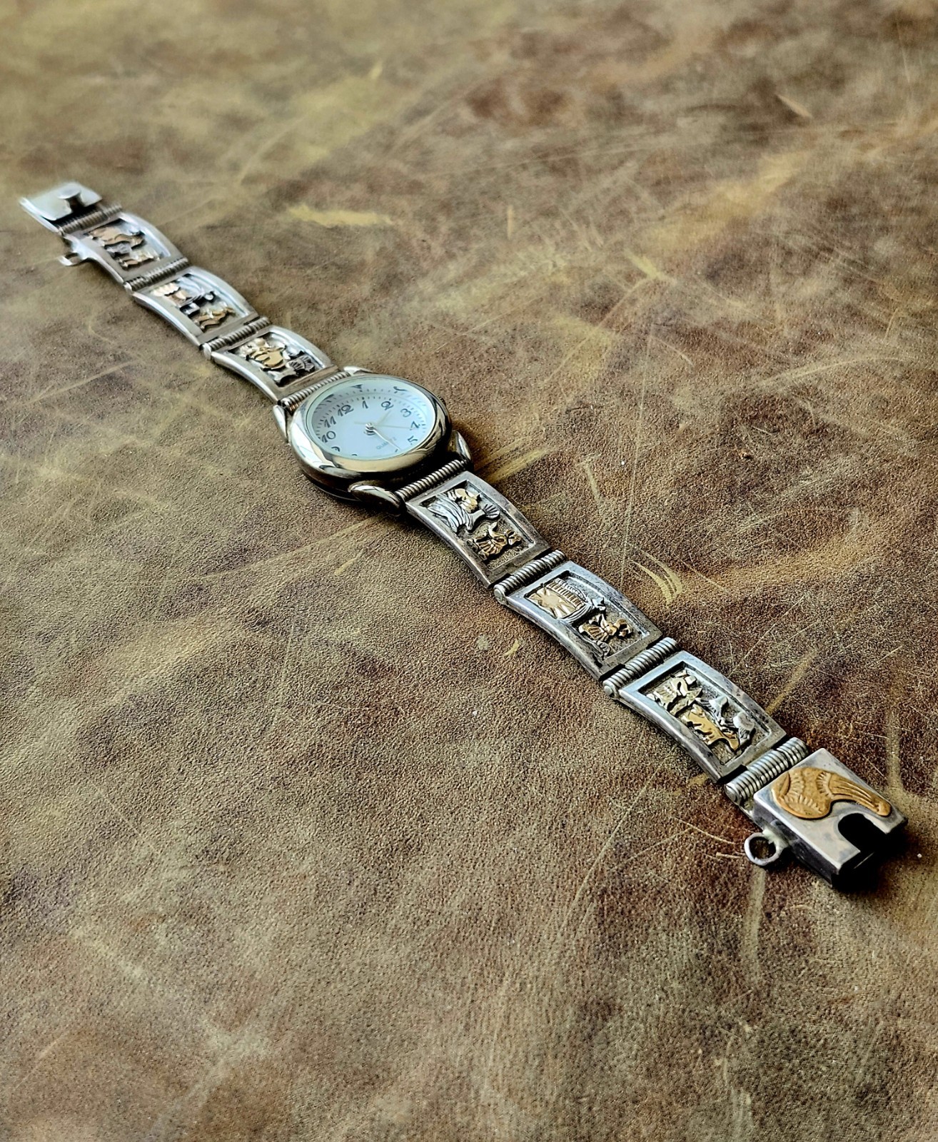 Beautiful Native Sterling Silver Ladies Quartz Watch