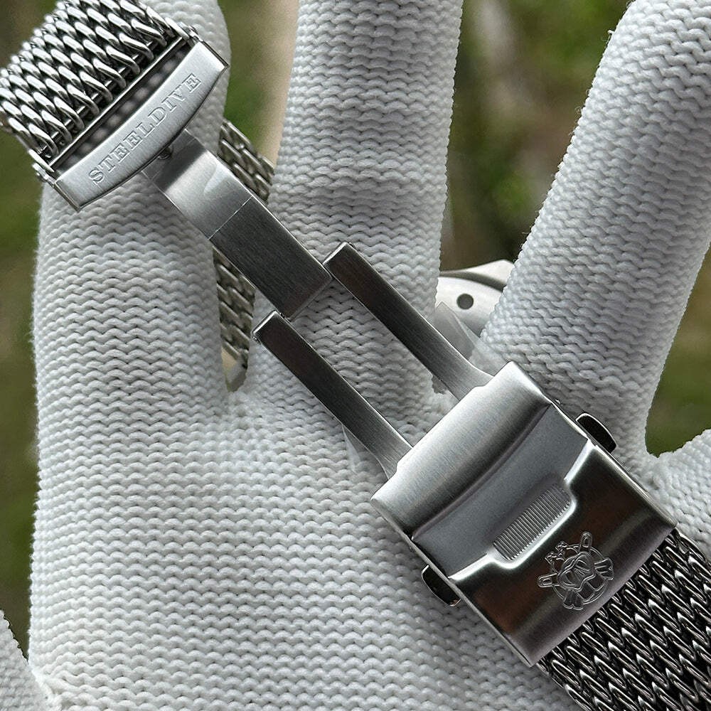 STEELDIVE SD1982T — Titanium Damascus Dial 46.5MM Oversize Thick NH35 Dive Watch