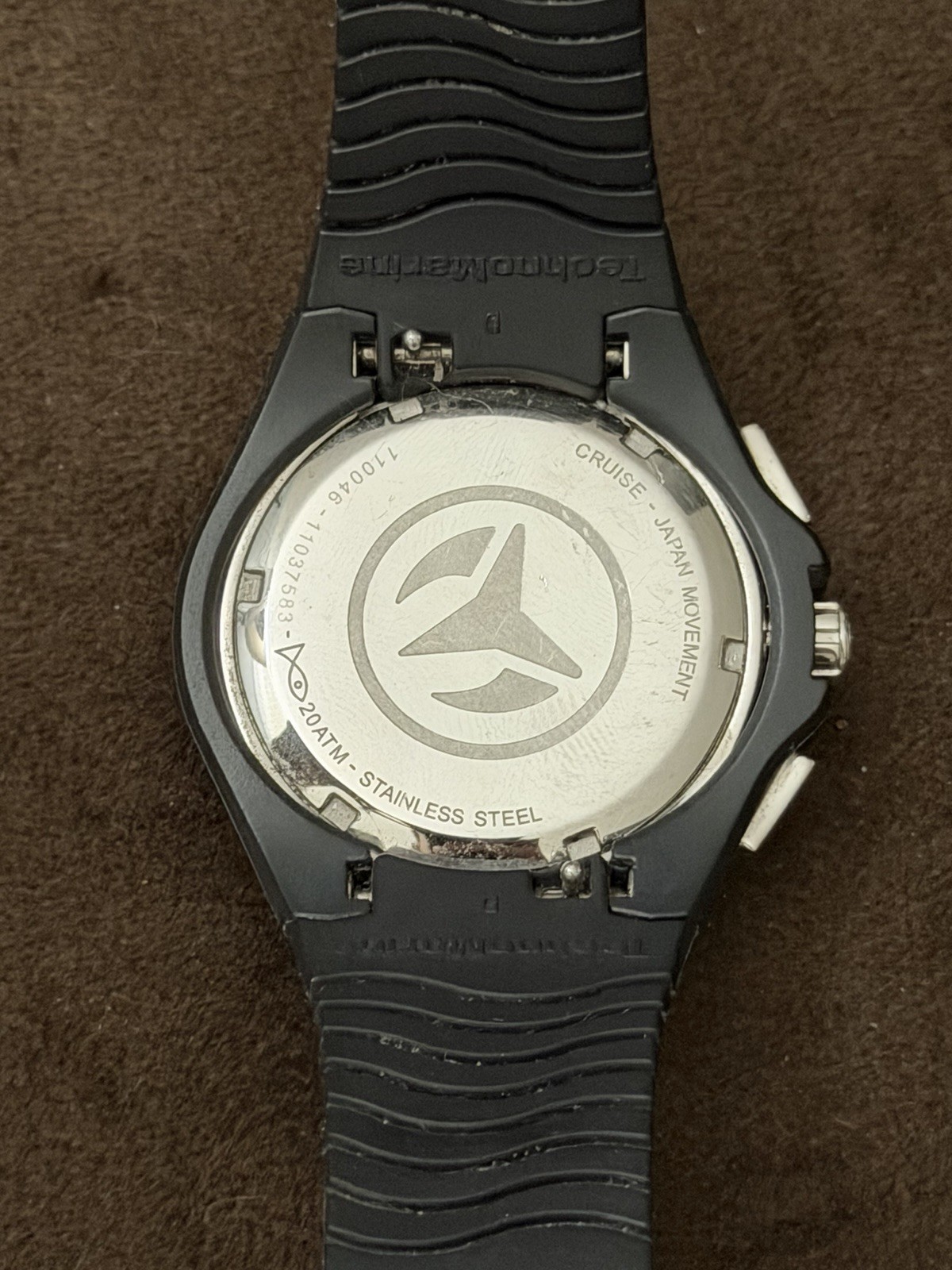 TechnoMarine Cruise Men’s Quartz Chronograph Date Black SS Case Rubber Strap