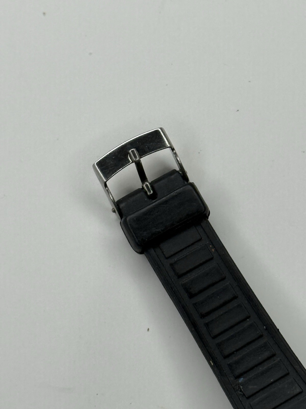 Vintage 1979 Timex Black Max Sport Quartz M Cell Wrist Watch 33mm Philippines