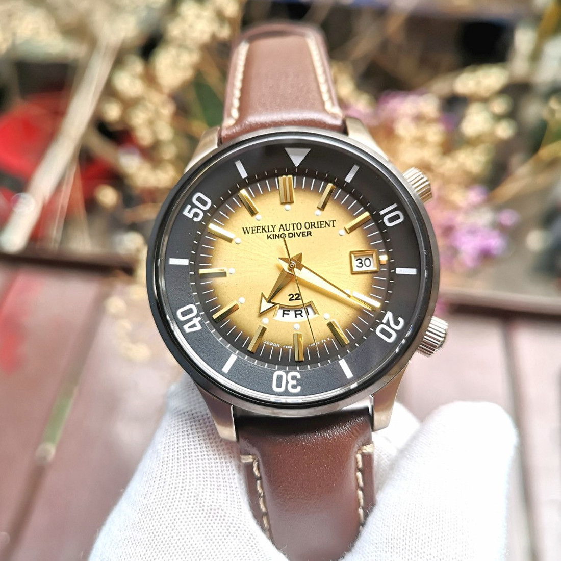 Orient Mako RA-AA0D04G Weekly Auto King Diver Limited Edition Brown Dial Watch
