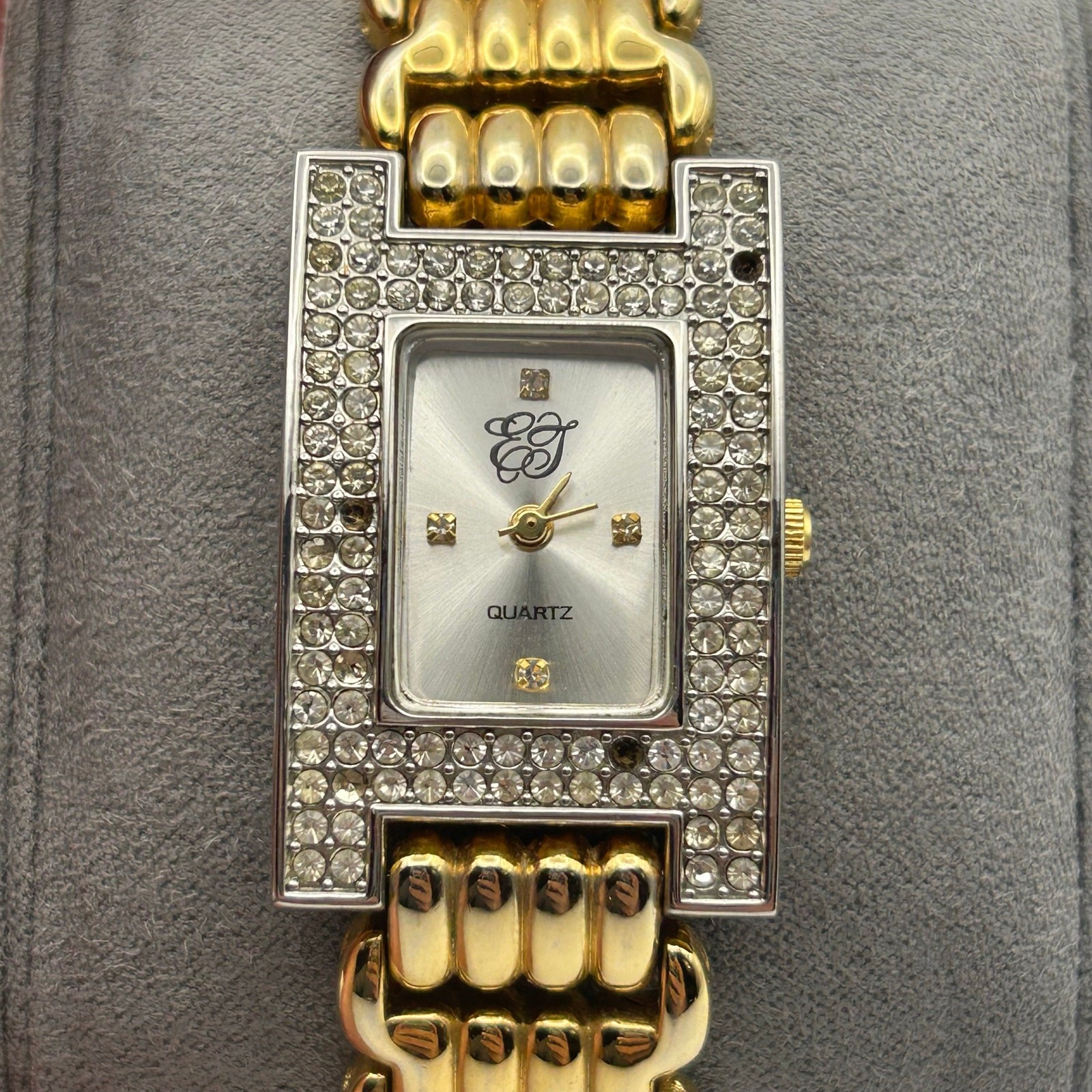 Elizabeth Taylor Encrusted Bezel Stainless Steel Gold Band Watch New Battery