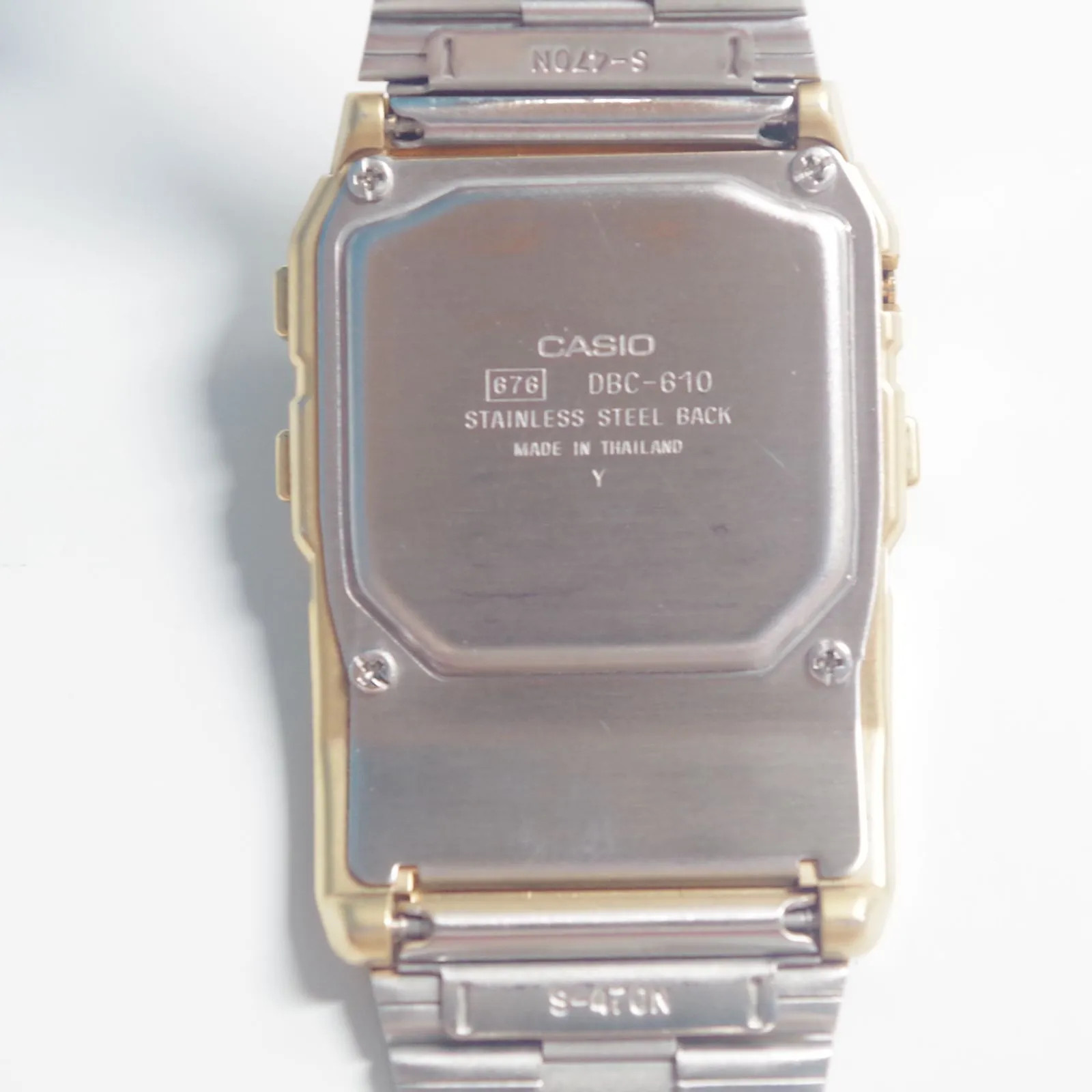 A7109 CASIO DBC-610 Digital Wristwatch – Working Condition, New Battery Replaced