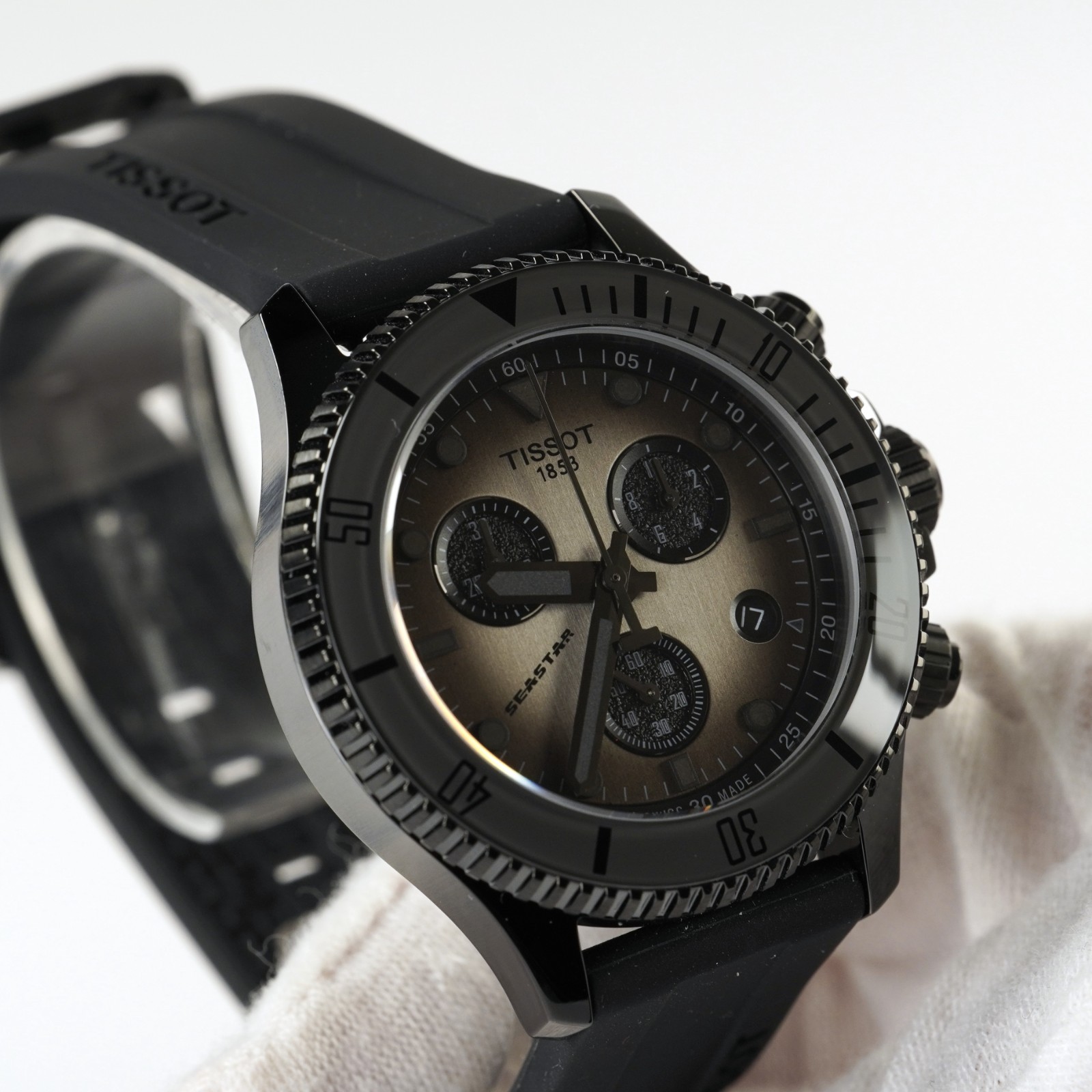 Tissot Seastar 1000 Quartz Watch 38mm – T120.217.37.061.00