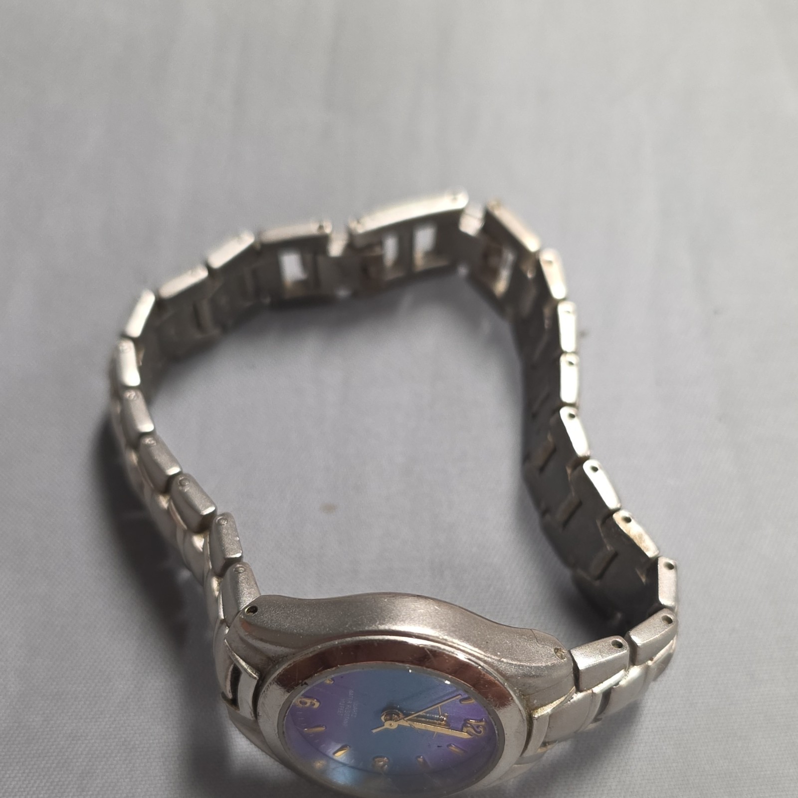 Bailey’s Point Quartz Blue Dial Analog SS Bracelet Watch 23mm 30m WR