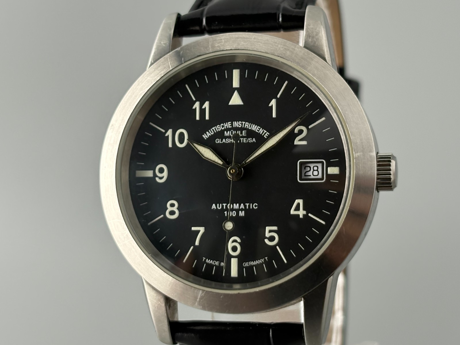 Muhle Glashutte M12610 Automatic Watch Black Dial 38mm Sapphire Made in Germany