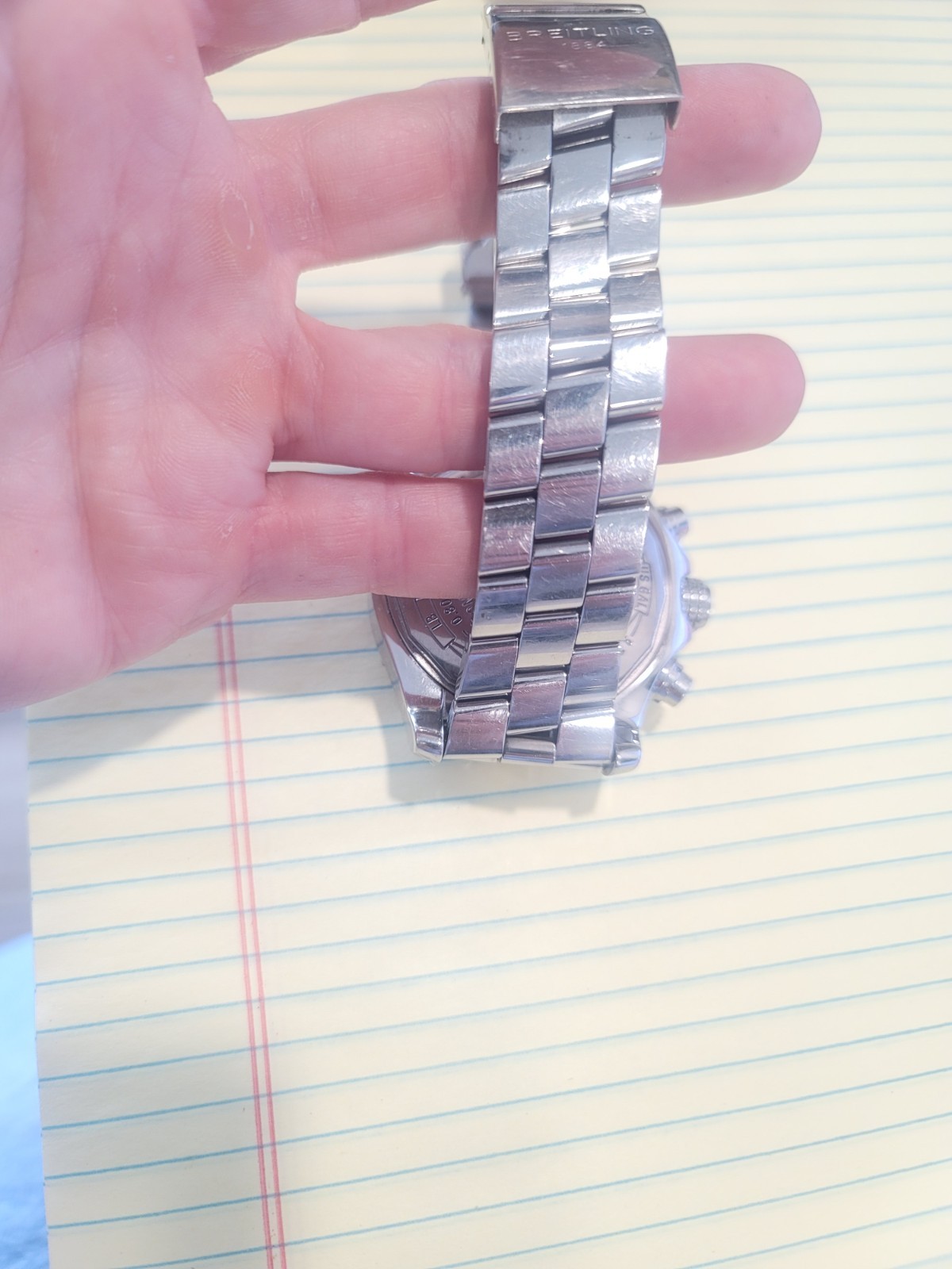 Breitling Super Avenger A13370