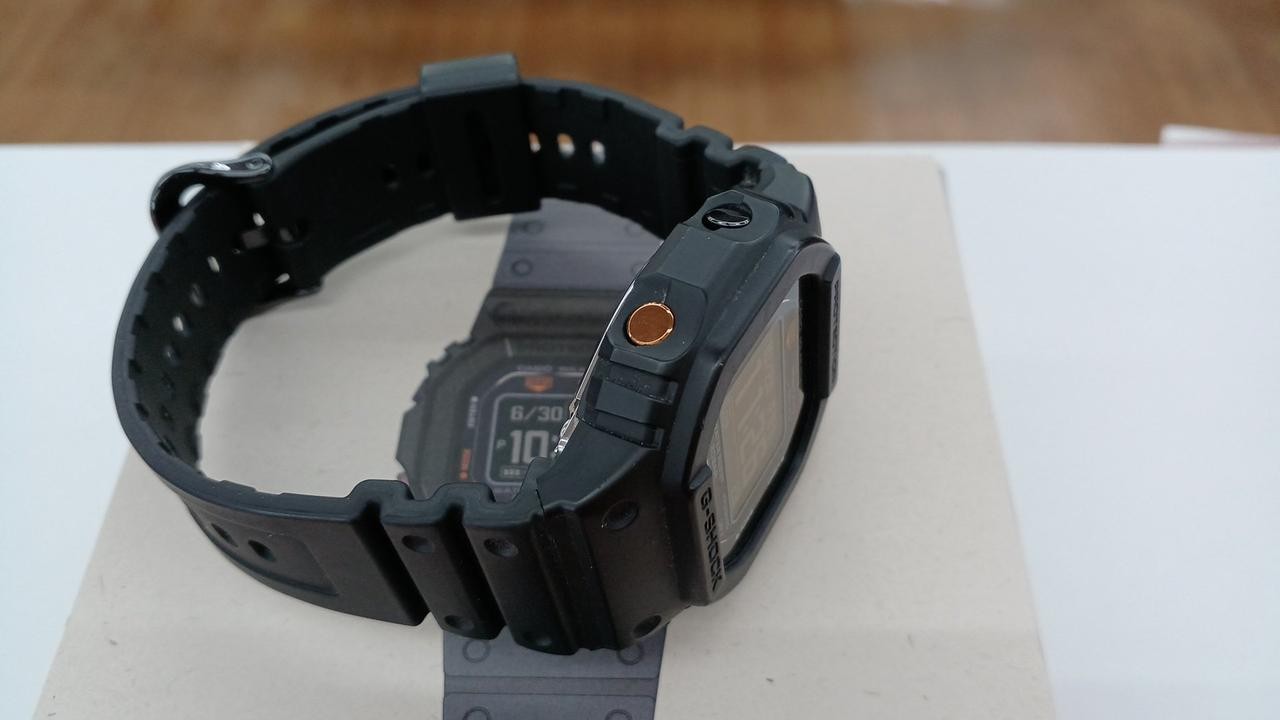 Mobile Link Compatible G SHOCK Model Number DW H5600 CASIO