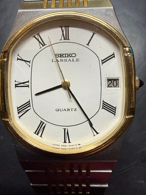SEIKO Lassale Quartz 5932 5229 White Dial Date Vintage Watch Japan