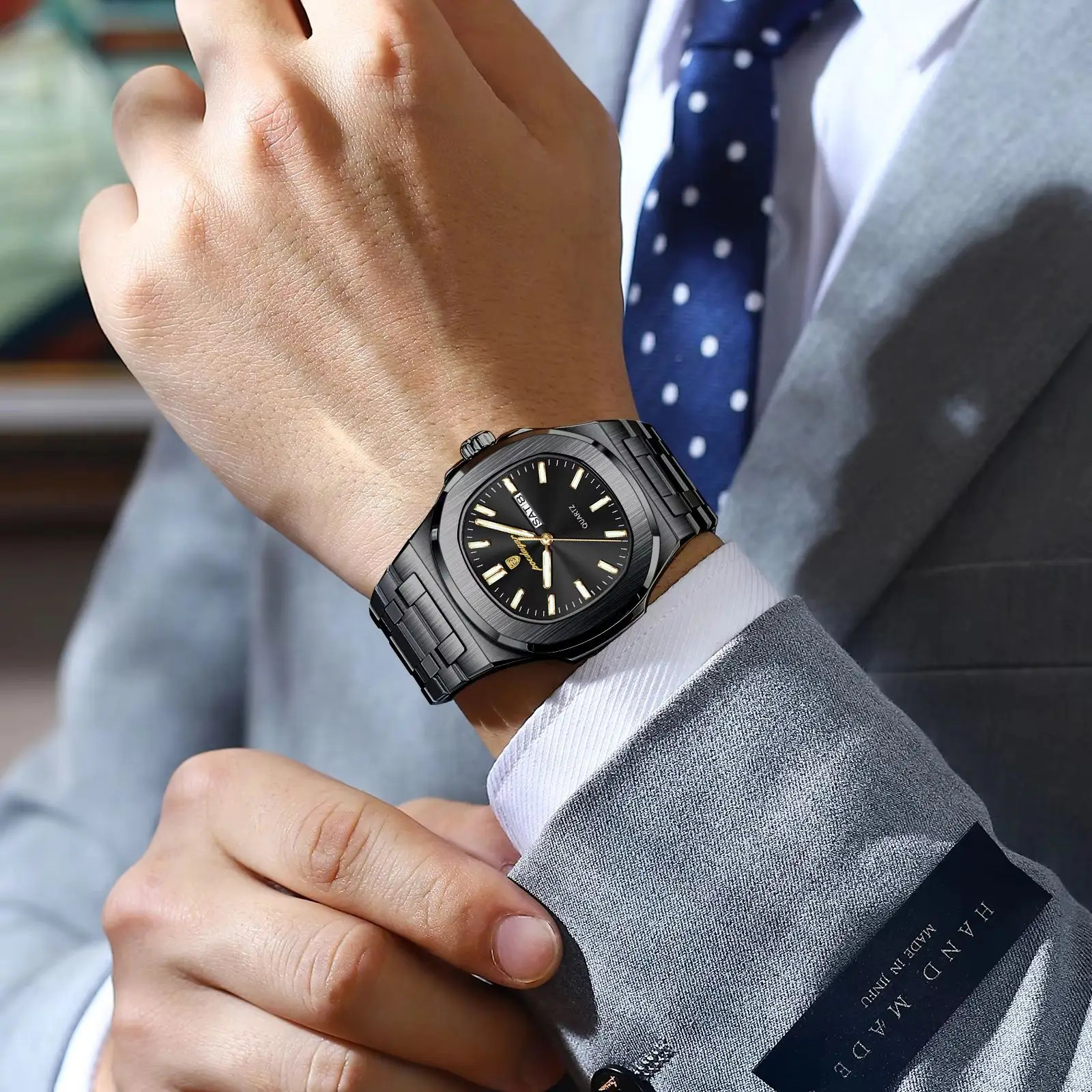 Men’s Luxury Square Dial Quartz Watch Stainless Steel Waterproof Luminous Date