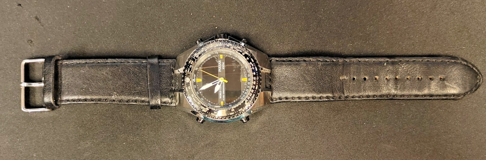 Seiko Pulsar Watch Men 45mm Silver Black Analog Digital World Time FOR PARTS!!!!