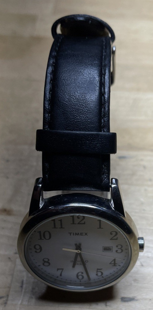 Timex CR 2016 Cell Indiglo Analog Quartz WR 30 Meters Leather Band Working