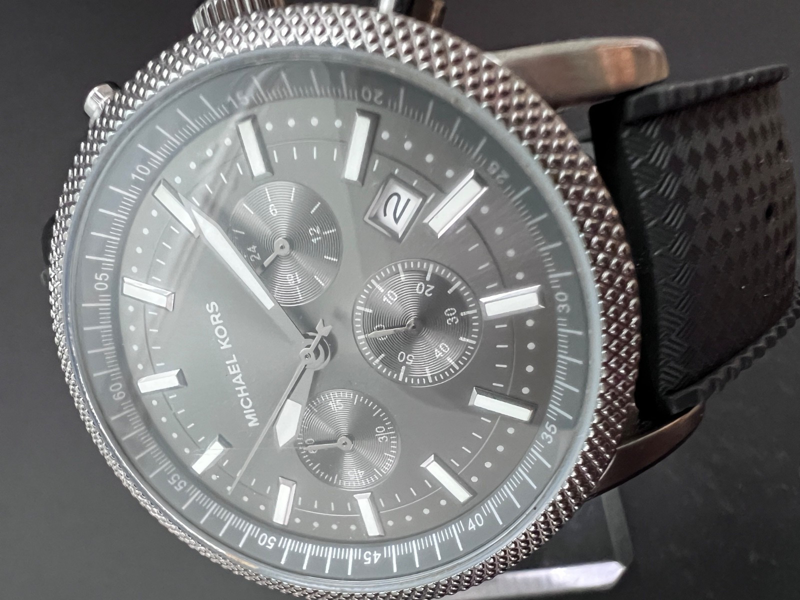 MICHAEL KORS MENS MK-8241 WATCH Black gun metal waterproof chronograph boxed