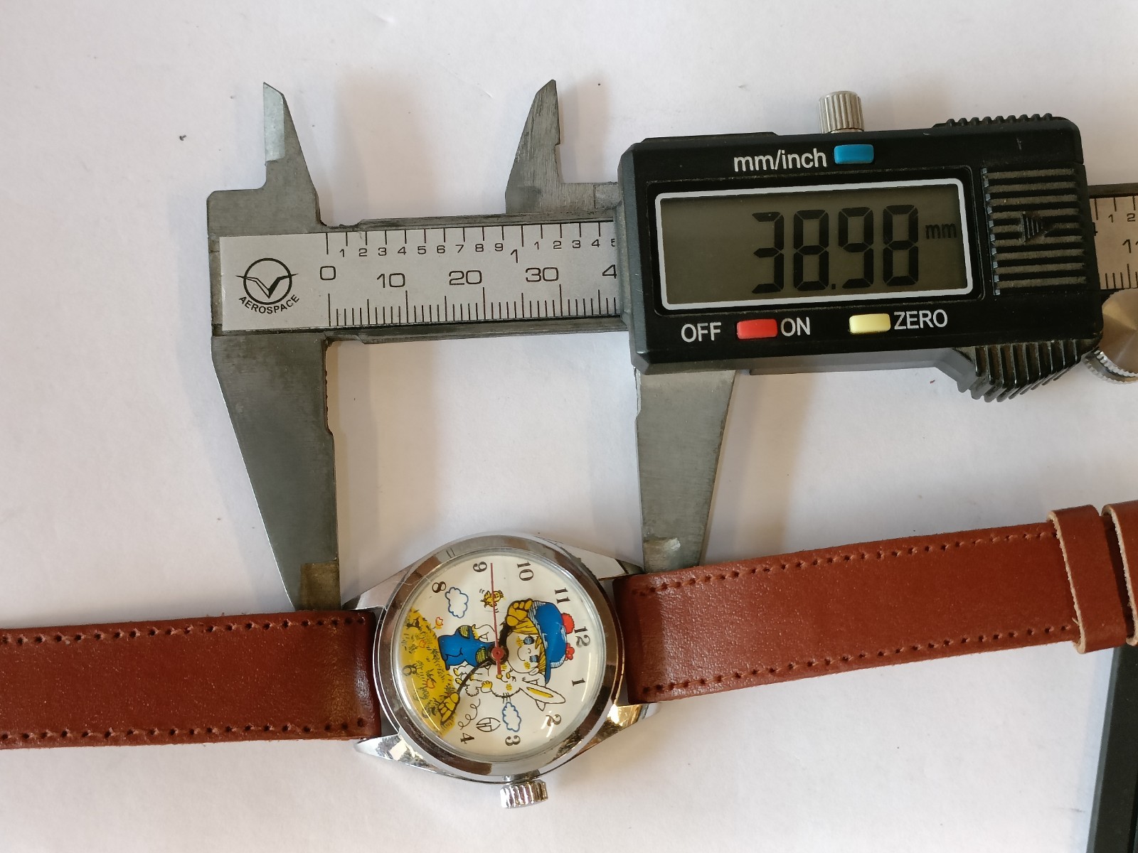 HEGDE-GOLAY WINDING MULTICOLOUR DIAL INDIA MEN’S WORKING CONDITION